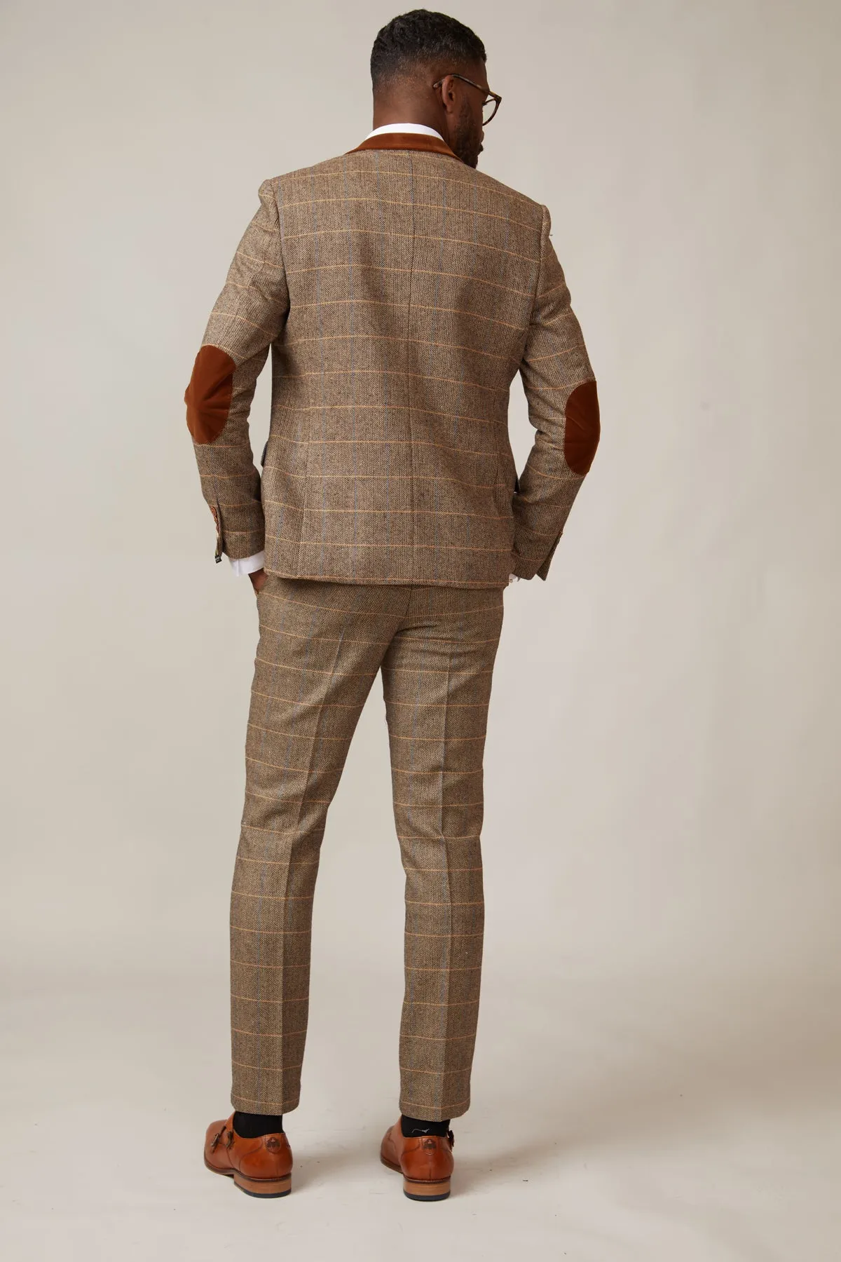 DX7 - Tan Tweed Check Three Piece Suit With Double Breasted Waistcoat