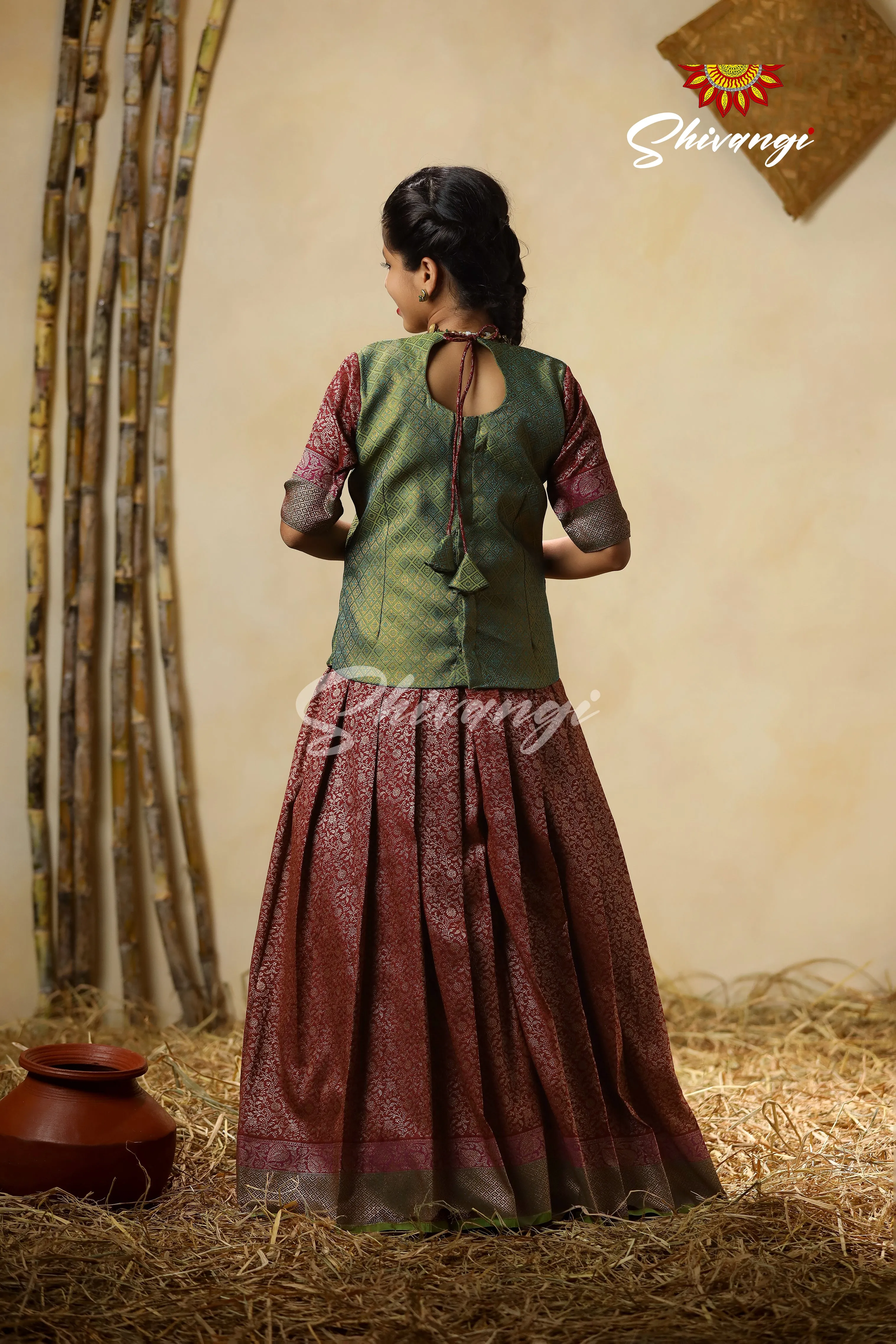 Festive Collection - Magenta Antique Garden Pattu Pavadai