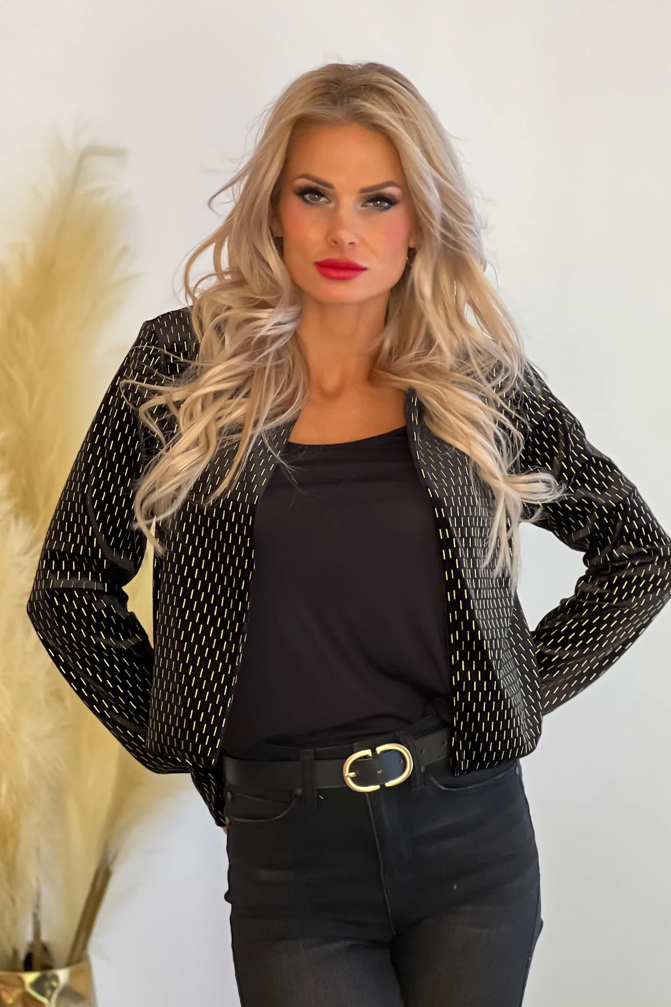 Ring In The Year Cropped Velvet Jacket : Black/Gold