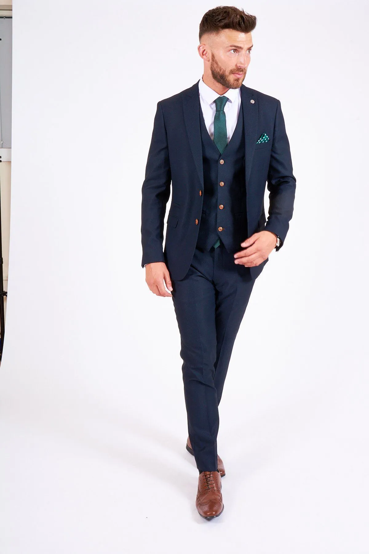 Sheffield United Midfielder Oliver Norwood in Max Navy Suit