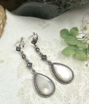 The Silver Marcasite Earrings (Mother of Pearl)