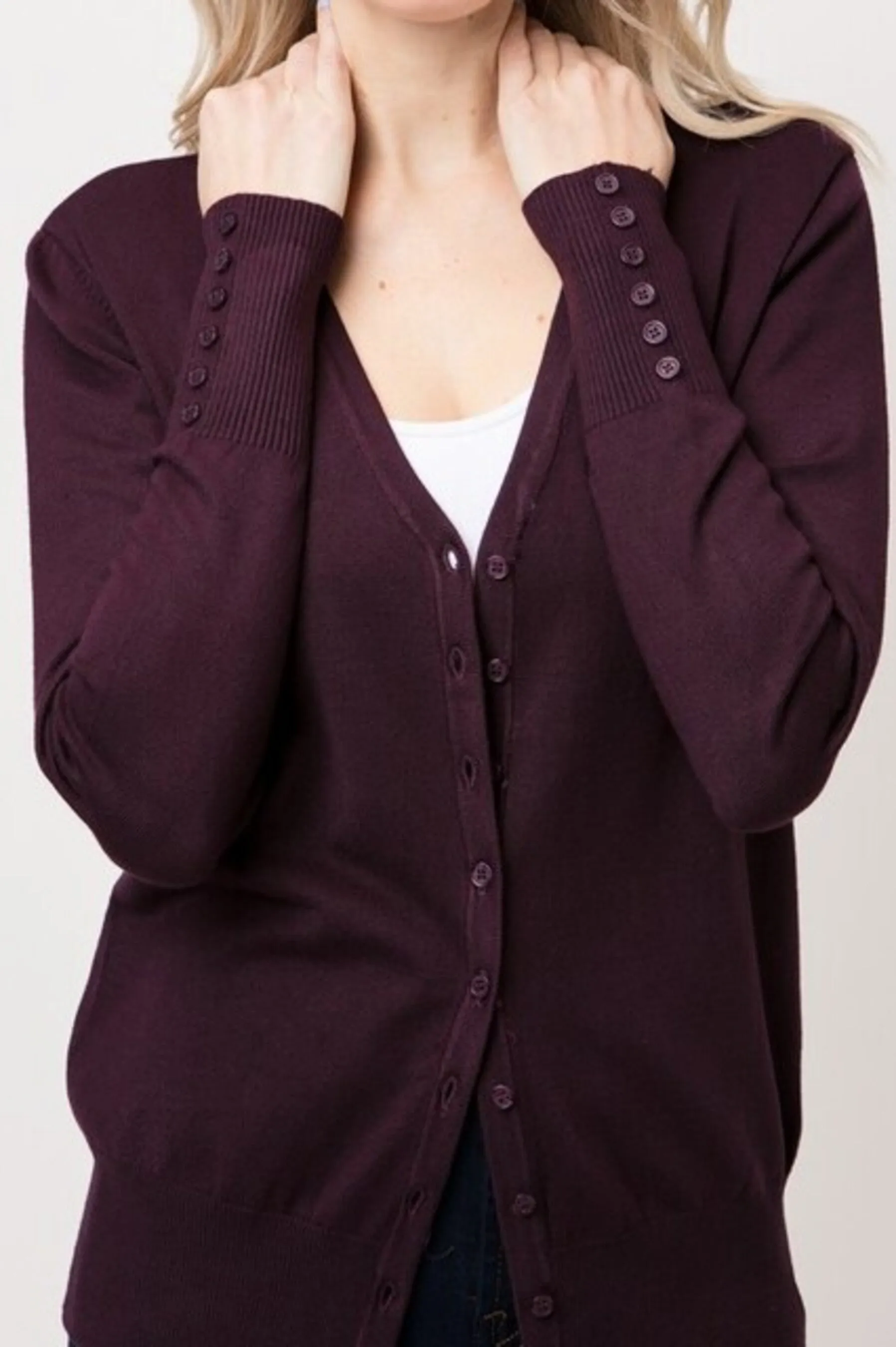 Women's Long sleeve button down V-neck cardigan